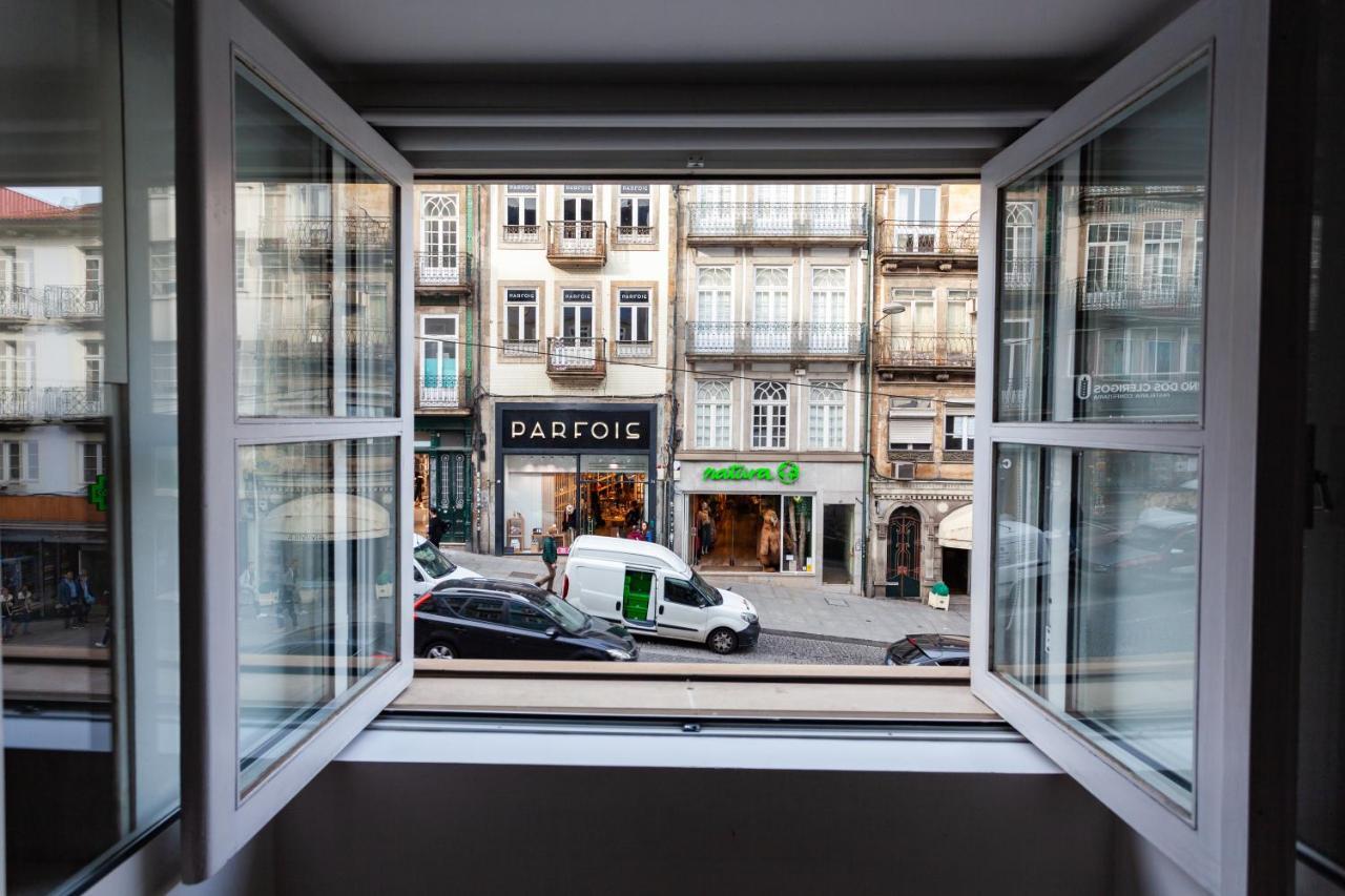 Clerigos Charming Studio In Apartamento Oporto